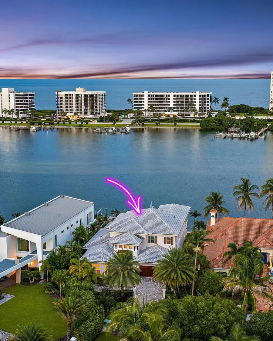 Coming soon post for 3433 Harbor Road N, image 3 of 4