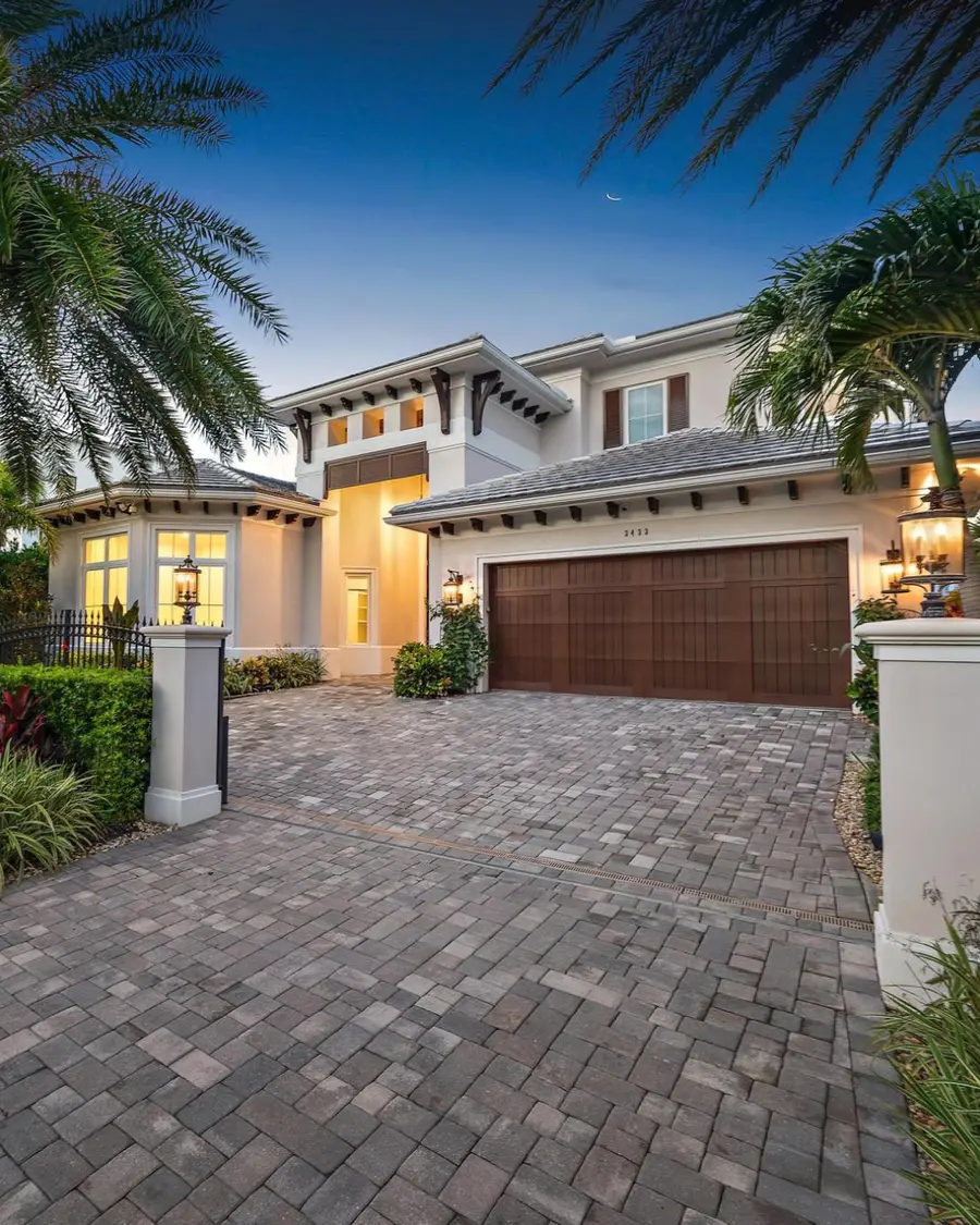 Coming soon post for 3433 Harbor Road N, image 4 of 4